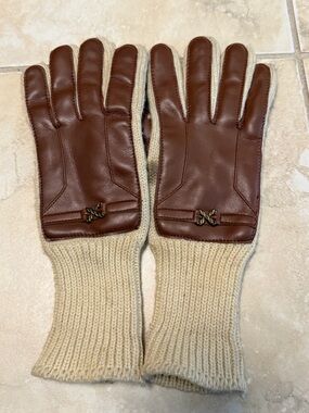 Brown Leather Gloves with Cream Knit Cuffs
